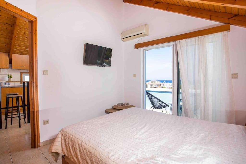 Megat Seaview And Seaside Apartments Ialysos  Exterior foto